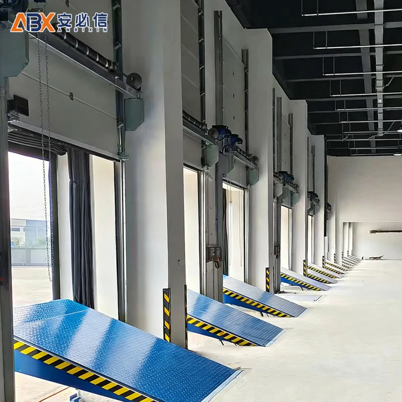 临沂翻板滑升门
